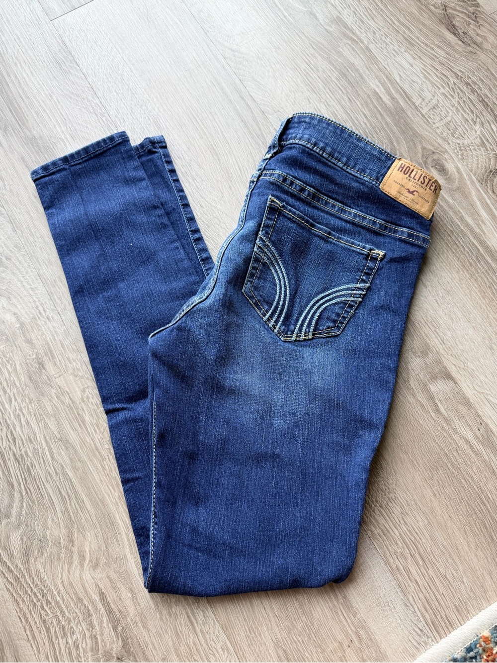 Hollister Women's Indigo Skinny Jeans